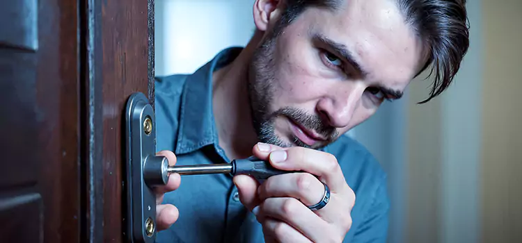 Eviction Locksmith Oak Creek