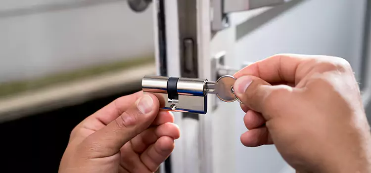 Emergency Locksmith for House Oak Creek