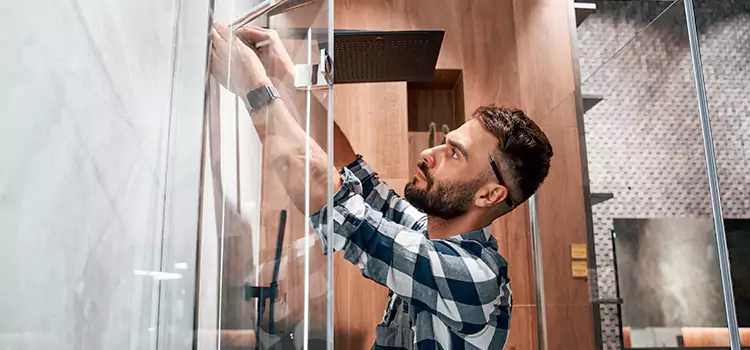 Replace Shower Doors with Frameless Oak Creek