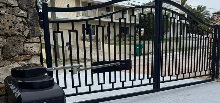 Swing Gate Opener with Keypad Oak Creek