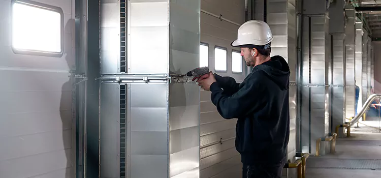 Prompt and Professional Garage Door Service in Oak Creek, Wisconsin