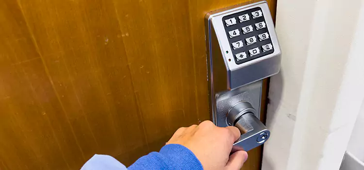 Why Choose Us for Your Keypad Lock Needs in Oak Creek, WI?